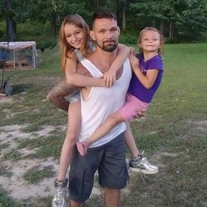 Meet your Posher, Bobby